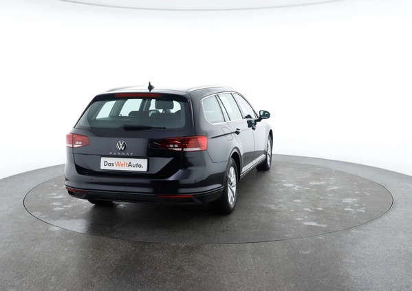 Volkswagen Passat cena 86900 przebieg: 116138, rok produkcji 2020 z Poznań małe 781